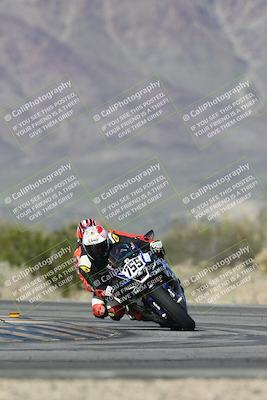 media/Jan-15-2026-Racers Edge (Thu) [[dfebeb70ab]]/2-A Group/Session 5 (Turn 5)/